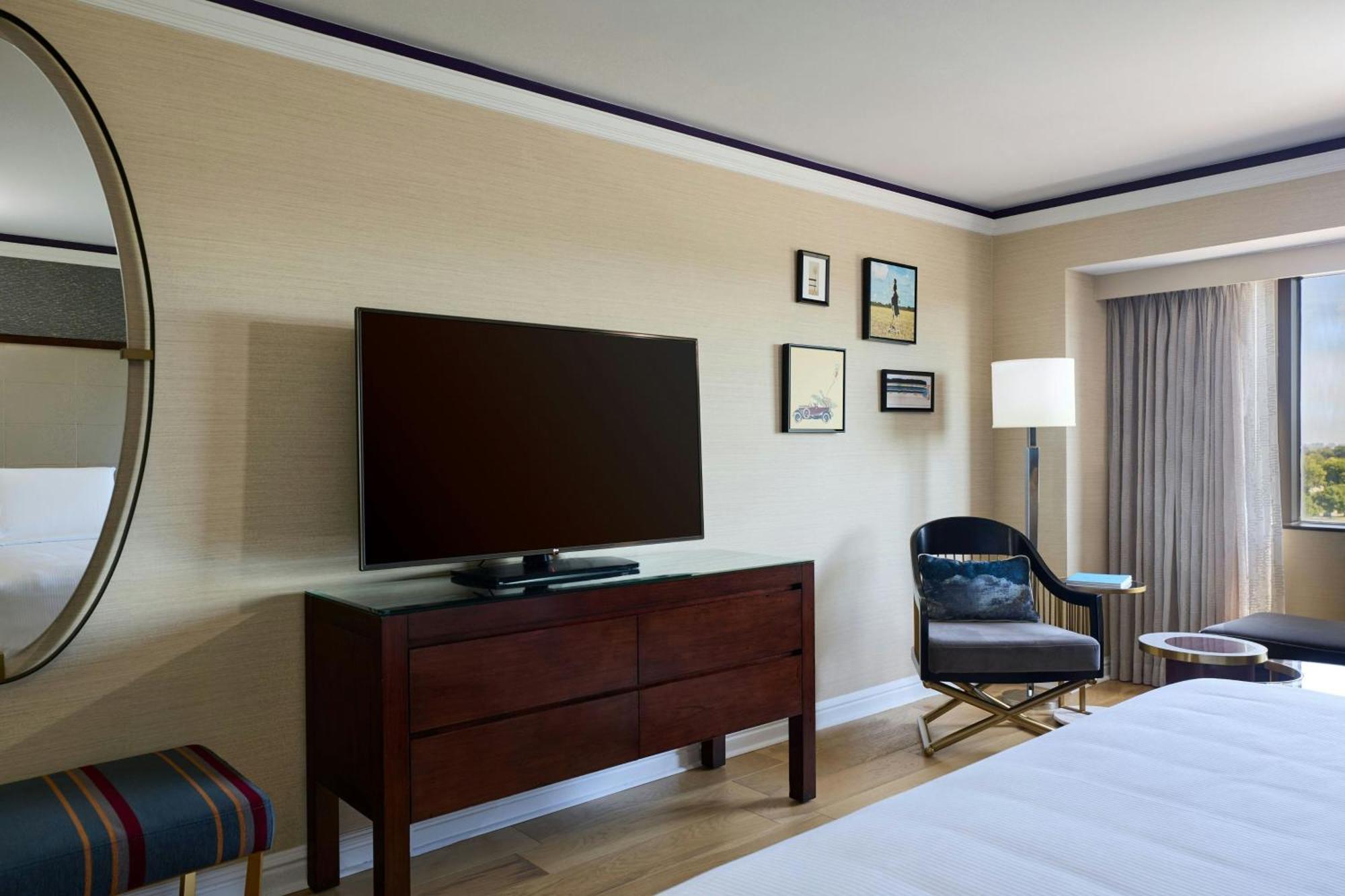 The Henry, Autograph Collection Hotel Диърборн Екстериор снимка